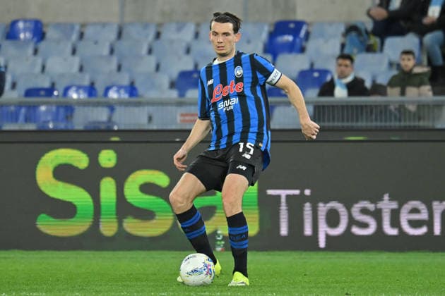 Marten de Roon of Atalanta during the serie A Enilive match between SS Lazio v Atalanta BC at olimpico stadium in Rome, February 14th, 2026 Mattia Vian  Copyright: xMattiaxVian IPAxSportx xipa-agency.netx xx IPA_71524344 IPA_Agency_IPA71524344