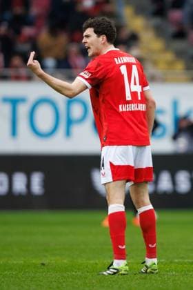 Jacob Rasmussen (1.FC Kaiserslautern), 1. FC Kaiserslautern vs SpVgg Greuther Fuerth, Fussball, 2. Bundesliga, 22. Spieltag, Saison 2025 2026, 14.02.2025 1. FC Kaiserslautern vs SpVgg Greuther Fuerth, Fussball, 2. Bundesliga, 22. Spieltag, Saison 2025 2026, 14.02.2025