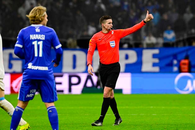 FOOTBALL : Olympique de Marseille VS RC Strasbourg Alsace - Ligue 1 McDonald s - 14 02 2026 Referee Francois Letexier during the Ligue 1 McDonald™s match between Olympique de Marseille and RC Strasbourg Alsace on February 14, 2026 at the Orange Velodrome Stadium in Marseille. MarseilleFrance  Copyright: xWilliamxCannarellax