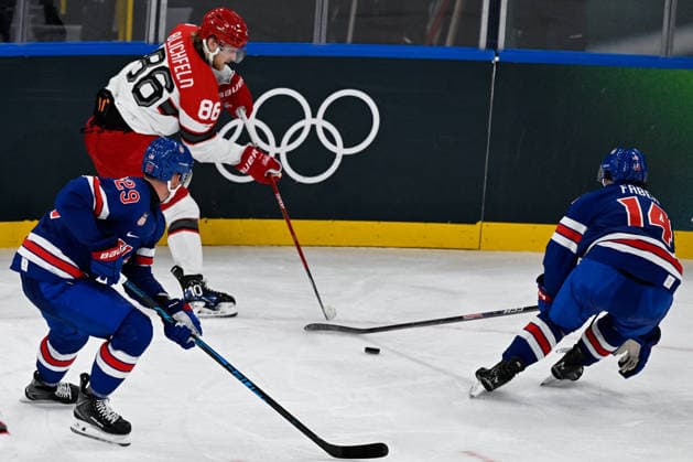 Winter Olympics - Denmark v United States At Hockey Men s Team Denmark and Team USA during the men s preliminary round Group C Ice hockey, Eishockey match between USA and Denmark at the Milano Santagiulia Ice Hockey Arena during the Milano Cortina 2026 Winter Olympic Games, Olympische Spiele, Olympia, OS in Milan, Italy on February 14, 2026. Photo by JMP ABACAPRESS.COM Milan Italy  Copyright: xJMP ABACAx