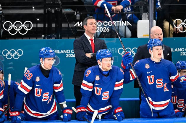 Winter Olympics - Denmark v United States At Hockey Men s Head Coach Mike Sullivan of Team United States during the men s preliminary round Group C Ice hockey, Eishockey match between USA and Denmark at the Milano Santagiulia Ice Hockey Arena during the Milano Cortina 2026 Winter Olympic Games, Olympische Spiele, Olympia, OS in Milan, Italy on February 14, 2026. Photo by JMP ABACAPRESS.COM Milan Italy  Copyright: xJMP ABACAx