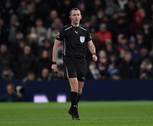 Referee Chris Kavanagh Aston Villa v Newcastle United, Emirates FA Cup, Fourth Round, Football, Villa Park, Birmingham, UK - 14 Feb 2026Birmingham Villa Park United Kingdom EDITORIAL USE ONLY No use with unauthorised audio, video, data, fixture lists, club league logos or live services. Online in-match use limited to 120 images, no video emulation. No use in betting, games or single club league player publications. Copyright: xAlanxWalter Shutterstockx 16608496cn