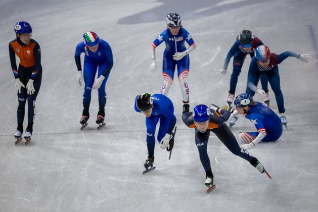 February 14, 2026, Milano, Lombardy, Italy: Corinne Stoddard (3) of the United States and Kristen Santos-Griswold (1) of the United States fall in Short Track Speed skating, Eisschnelllauf Women 3000m relay semifinals during the 2026 Winter Olympics at the Milano Ice Skating Arena on Saturday in Milano. Milano Italy - ZUMAj89_ 20260214_oly_j89_028 Copyright: xPaulxKitagakixJr.x