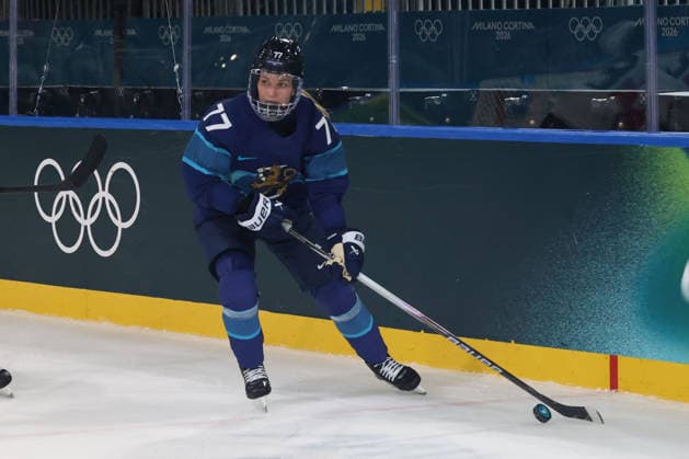 February 14, 2026, Milan, Lombardy, Italy: Susanna Tapani 77 of Team Finland and Team Switzerland in a women s Ice hockey, Eishockey quarterfinal during the Milano Cortina 2026 Olympic Winter games, Winterspiele,Spiele, Summer games at Milano Rho Ice Hockey Arena. Milan Italy - ZUMAm117 20260214_oly_m117_053 Copyright: xDavidxMcIntyrex