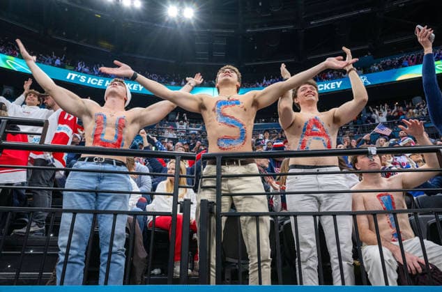 February 14, 2026, Milan, Lombardy, Italy: February 14, 2026: Team USA fans at a game against Denmark at the Milano Santagiulia Ice hockey, Eishockey Arena during the Milano Cortina 2026 Winter Olympics. The USA won 6-3. Olympics 2026: Milano Cortina: Ice Hockey Men s USA 6:3 Denmark  - ZUMAh234 20260214_oly_h234_018 Copyright: xMarkxEdwardxHarrisx