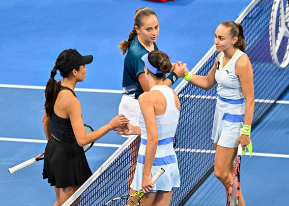February 14, 2026, Doha, Qatar: Anna Danilina of Kazakhstan, Aleksandra Krunic of Serbia, Su-Wei Hsieh of Chinese Taipei and Jelena Ostapenko of Latvia handshake after the women™s doubles final match at the WTA, Tennis Damen Qatar TotalEnergies Open 2026 tennis tournament at the Khalifa International Tennis Complex. Anna Danilina Aleksandra Krunic won against Su-Wei Hsieh Jelena Ostapenko 0-6,6-4,10-8. Doha Qatar - ZUMAs197 20260214_aaa_s197_250 Copyright: xNoushadxVariyattiyakkalx
