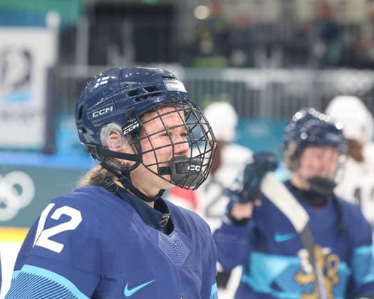 February 14, 2026, Milan, Lombardy, Italy: Sanni Vanhanen 12 of Team Finland after losing to Team Switzerland in a women s Ice hockey, Eishockey quarterfinal during the Milano Cortina 2026 Olympic Winter games, Winterspiele,Spiele, Summer games at Milano Rho Ice Hockey Arena. Milan Italy - ZUMAm117 20260214_oly_m117_031 Copyright: xDavidxMcIntyrex