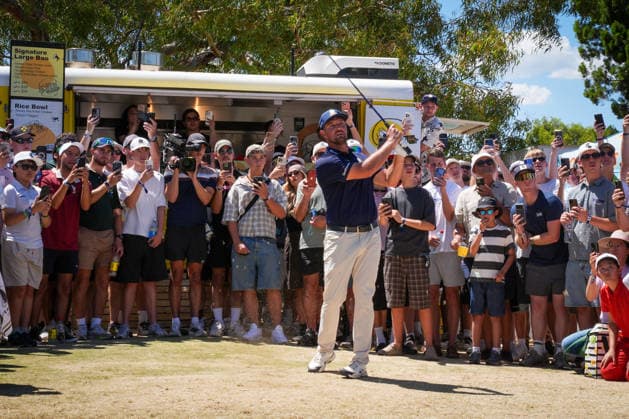 LIV GOLF ADELAIDE, Bryson DeChambeau of the Crushers GC during Round 4 of the LIV Golf Adelaide at The Grange Golf Club in Adelaide, Sunday, February 15, 2026. ( NO ARCHIVING, EDITORIAL USE ONLY ADELAIDE SA AUSTRALIA  Copyright: xMATTxTURNERx 20260215152073037384