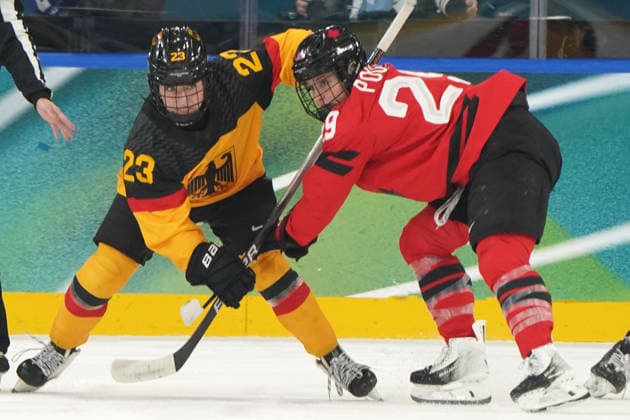 Milano Cortina, 2026 , Winter Olympic Games, Olympische Spiele, Olympia, OS Olympics, Winter-Olympische spiele 2026 , Eishockey Frauen, Finnland-Kanada ,vs Deutschland, Canada vs Germany Women , Playoffs Quarterfinals, Milano Rho Ice hockey, Eishockey Arena Lilli Welcke Germany Deutschland GER , Marie Philip Poulin Canada, CAN Photocopyright Gladys Chai von der Laage *** Milano Cortina, 2026 , Winter Olympic Games, Olympics, Winter Olympics 2026 , Ice Hockey Women, Finland Canada ,vs Germany, Canada vs Germany Women , Playoffs Quarterfinals, Milano Rho Ice Hockey Arena Lilli Welcke Germany Deutschland GER , Marie Philip Poulin Canada, CAN Photocopyright Gladys Chai von der Laage