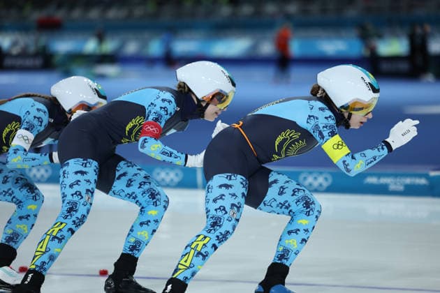(260215) -- MILAN, Feb. 15, 2026 -- Team Kazakhstan compete during the Speed skating, Eisschnelllauf women s team pursuit quarterfinal at the Milan-Cortina 2026 Olympic Winter games, Winterspiele,Spiele, Summer games in Milan, Italy, Feb. 14, 2026. ) (MICO2026)ITALY-MILAN-OLYMPIC WINTER GAMES-SPEED SKATING-WOMEN S TEAM PURSUIT-QUARTERFINAL LixJing 