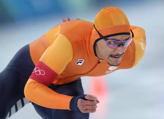 (260215) -- MILAN, Feb. 15, 2026 -- Sebas Diniz of the Netherlands competes during the Speed skating, Eisschnelllauf men s 500m final at the Milan-Cortina 2026 Olympic Winter games, Winterspiele,Spiele, Summer games in Milan, Italy, Feb. 14, 2026. ) (MICO2026)ITALY-MILAN-OLYMPIC WINTER GAMES-SPEED SKATING-MEN S 500M LixJing 