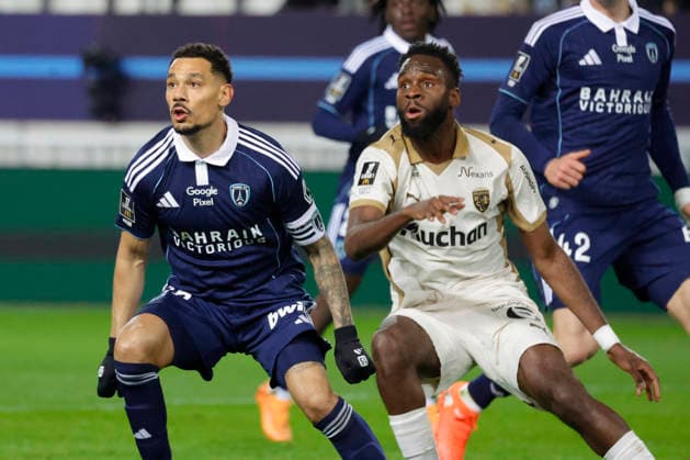French League One - PFC vs Lens PFC’s Timothee Kolodziejczak battles Lens’s Odsonne Edouard during the 2025-26 French soccer League One game, PFC vs Lens in Jean Bouin Stadium, Paris, France on February 14th, 2026. Photo by Henri Szwarc ABACAPRESS.COM Paris France  Copyright: xSzwarcxHenri ABACAx