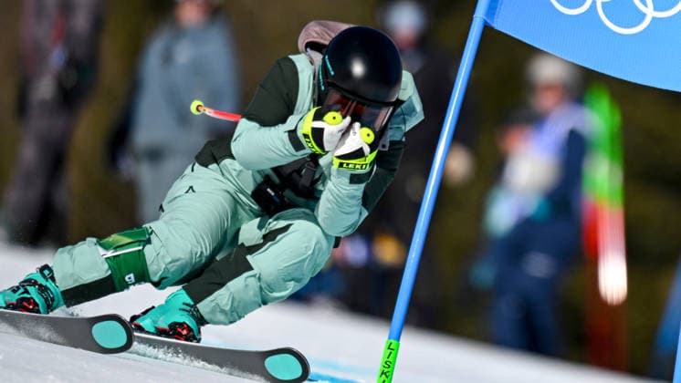 OLYMPICS - Winter Olympic Games, Olympische Spiele, Olympia, OS Milano Cortina 2026 CORTINA D AMPEZZO,ITALY,15.FEB.26 - OLYMPICS, ALPINE SKIING - Winter Olympic Games Milano Cortina 2026, giant slalom, women.. Image shows camera racer Nicole Schmidhofer (ORF).  GEPAxpictures xAlexanderxSolc