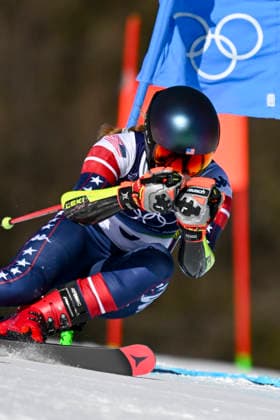 OLYMPICS - Winter Olympic Games, Olympische Spiele, Olympia, OS Milano Cortina 2026 CORTINA D AMPEZZO,ITALY,15.FEB.26 - OLYMPICS, ALPINE SKIING - Winter Olympic Games Milano Cortina 2026, giant slalom, women.. Image shows Mikaela Shiffrin (USA).  GEPAxpictures xAlexanderxSolc
