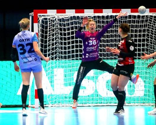Handball, Frauen, HBF, BSV Sachsen Zwickau - HSG Bensheim Auerbach Torhüterin Helen van Beurden (Flames) Handball Frauen 1.Bundesliga 2025 26 BSV Sachsen Zwickau - HSG Bensheim Auerbach (Flames) 22:37 am 14.2.2026 in der Sparkassen-Arena Zwickau BSV Sachsen Zwickau - HSG Bensheim Auerbach
