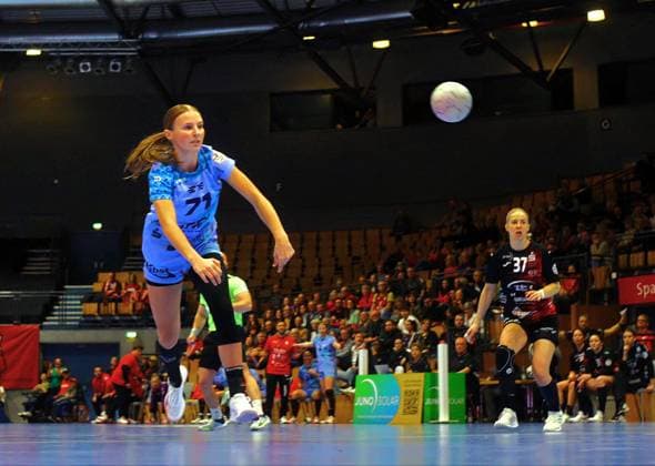 Handball, Frauen, HBF, BSV Sachsen Zwickau - HSG Bensheim Auerbach Jule Polsz (Flames) Handball Frauen 1.Bundesliga 2025 26 BSV Sachsen Zwickau - HSG Bensheim Auerbach (Flames) 22:37 am 14.2.2026 in der Sparkassen-Arena Zwickau BSV Sachsen Zwickau - HSG Bensheim Auerbach