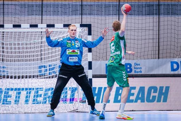 Handball, HBL, GWD Minden - Rhein-Neckar Löwen #2 v.l. David Spaeth (Rhein-Neckar Loewen, 29), Florian Kranzmann (GWD Minden, 05) beim Siebenmeter 7 Meter Wurf GER, GWD Minden vs. Rhein-Neckar Loewen, Handball, 1. Bundesliga, 21. Spieltag, Spielzeit 2025 2026, 14.02.2026 GER, GWD Minden vs. Rhein-Neckar Loewen, Handball, 1. Bundesliga, 21. Spieltag, Spielzeit 2025 2026, 14.02.2026 Minden Copyright: xEibner-Pressefoto JanxRollingerx EP_JSK