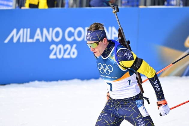 ANTERSELVA, ITALY 20260215 Martin Ponsiluoma at the start of the men s 12.5 km pursuit start in biathlon in Anterselva during the Winter Olympics in Milan Cortina, Italy. *** The image is included in the SPORTS PACKAGE. For others PAID IMAGE ** ANTERSELVA ITALY x10030x *** ANTERSELVA, ITALY 20260215 Martin Ponsiluoma at the start of the men s 12 5 km pursuit start in biathlon in Anterselva during the Winter Olympics in Milan Cortina, Italy The image is included in the SPORTS PACKAGE For others PAID IMAGE ANTERSELVA ITALY x10030x  Copyright: xJonasxEkströmer TTx 2026 OLYMPICS BIENBALL SHOOT MEN S PURSUE START