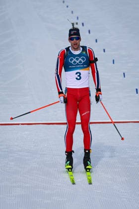 Antholz, Italien 15. Februar 2026: Biathlon Verfolgung Männer 12,5 km - Olympia 2026 Im Bild: Sturla Holm Laegreid (NOR) mit Silber im Zielbereich. Anterselva Biathlon Arena *** Antholz, Italy 15 February 2026 Biathlon Pursuit Men 12.5 km Olympic Games 2026 In the picture Sturla Holm Laegreid NOR with silver in the finish area Anterselva Biathlon Arena Copyright: xFotostandx xHettichx