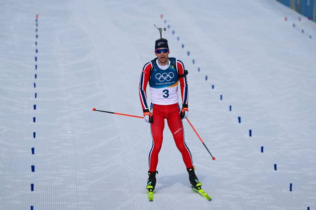 Antholz, Italien 15. Februar 2026: Biathlon Verfolgung Männer 12,5 km - Olympia 2026 Im Bild: Sturla Holm Laegreid (NOR) mit Silber im Zielbereich. Anterselva Biathlon Arena *** Antholz, Italy 15 February 2026 Biathlon Pursuit Men 12.5 km Olympic Games 2026 In the picture Sturla Holm Laegreid NOR with silver in the finish area Anterselva Biathlon Arena Copyright: xFotostandx xHettichx