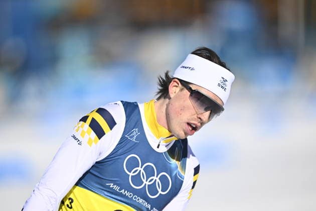 VAL DI FIEMME, ITALY 20260215 Sweden s William Poromaa on the third leg of the men s 4 x 7.5 km relay during the Winter Olympics at the Tesero cross-country skiing stadium in Val di Fiemme, Italy. *** The image is included in the SPORTS PACKAGE. For others PAYMENT IMAGE *** VAL DI FIEMME ITALY x10430x *** VAL DI FIEMME, ITALY 20260215 Sweden s William Poromaa on the third leg of the men s 4 x 7 5 km relay during the Winter Olympics at the Tesero cross country skiing stadium in Val di Fiemme, Italy The image is included in the SPORTS PACKAGE For others PAYMENT IMAGE VAL DI FIEMME ITALY x10430x  Copyright: xChristinexOlsson TTx 2026 OLYMPICS SKI RELAY MEN