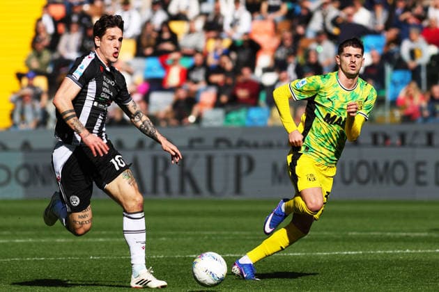 Udinese™s Nicolo Zaniolo during the Serie A soccer match between Udinese and Sassuolo at the Bluenergy Stadium in Udine, north east Italy - Sunday, February 15,2026 - soccer  Copyright: xAndreaxBressanutti LaPressex