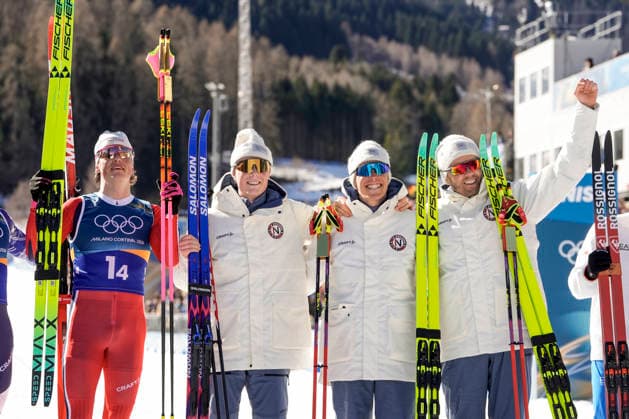 Winter Olympics in Milan Cortina 2026 Val di Fiemme, Italy 20260215. Emil Iversen, Martin Lowstrom Nyenget, Einar Hedegart and Johannes Hosflot Klaebo from Norway cheer during the cross-country 4 x 7.5 km relay men at Tesero CC-Stadium during the Winter Olympics in Milan Cortina 2026. Photo: Terje Pedersen NTB Val di Fiemme Italy EDITORIAL USE ONLY. RESTRICTED USE FOR BETTING COMPANIES Ref:_SPOehWOonPpu3Q.jpg *** Winter Olympics in Milan Cortina 2026 Val di Fiemme, Italy 20260215 Emil Iversen, Martin Lowstrom Nyenget, Einar Hedegart and Johannes Hosflot Klaebo from Norway cheer during the cross country 4 x 7 5 km relay men at Tesero CC Stadium during the Winter Olympics in Milan Cortina 2026 Photo Terje Pedersen NTB Val di Fiemme Italy EDITORIAL USE ONLY RESTRICTED USE FOR BETTING COMPANIES  Copyright: xTerjexPedersenx xNTBx