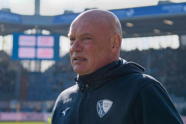 Uwe Rösler Roesler (Bochum) Portrait, halbportrait, Bild, einzel, Einzelaufnahme, picture, single, solo, alleine, 15.02.2026 Fussball VfL Bochum vs SC Paderborn, Vonovia Ruhrstadion, Bochum, DFB DFL REGULATIONS PROHIBIT ANY USE OF PHOTOGRAPHS AS IMAGE SEQUENCES AND OR QUASI-VIDEO