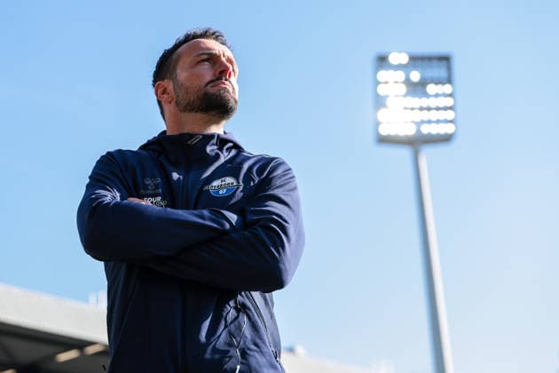 15.02.2026, Fussball, Saison 2025 2026, 2. Bundesliga, 22. Spieltag, VfL Bochum 1848 - SC Paderborn 07, Trainer Ralf Kettemann (SC Paderborn 07), Bochum Vonovia Ruhrstadion NRW Deutschland xRHR-FOTO DEx