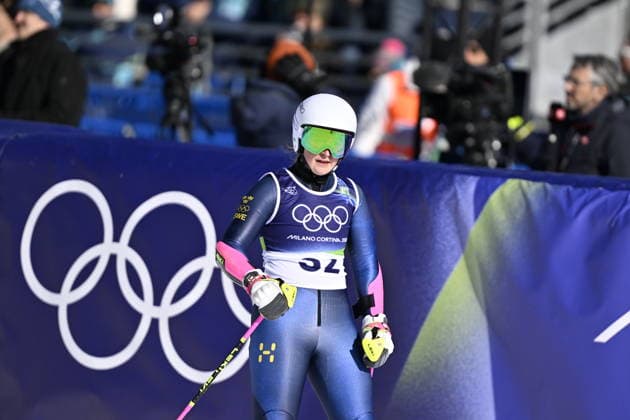 CORTINA, ITALIEN 20260215 Hanna Aronsson Elfman i mal efter andra aket i damernas storslalom i Cortina under vinter-OS i Milano Cortina, Italien. *** Bilden ingar i SPORTPAKET. För övriga BETALBILD *** CORTINA ITALIEN x10050x *** CORTINA, ITALY 20260215 Hanna Aronsson Elfman in the finish line after the second run in the womens giant slalom in Cortina during the Winter Olympics in Milan Cortina, Italy Picture in SPORTPAKET For others PAYPICTURE CORTINA ITALY x10050x  Copyright: xPontusxLundahl TTx OS 2026 ALPINT STORSLALOM DAMER
