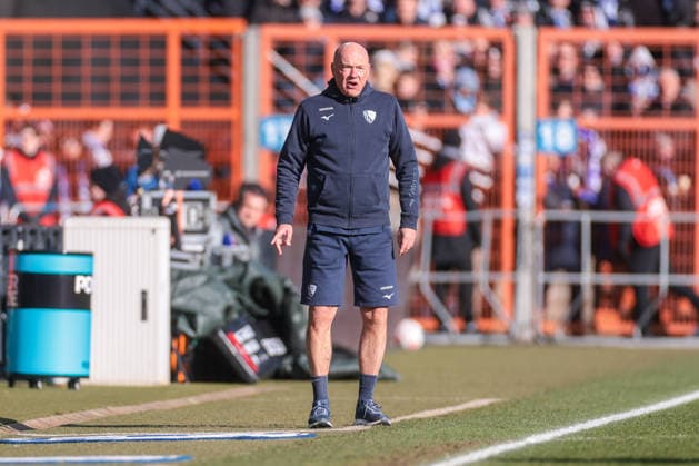 15.02.2026, Fussball, Saison 2025 2026, 2. Bundesliga, 22. Spieltag, VfL Bochum 1848 - SC Paderborn 07, Trainer Uwe Rösler (VfL Bochum 1848), Bochum Vonovia Ruhrstadion NRW Deutschland xRHR-FOTO DEx
