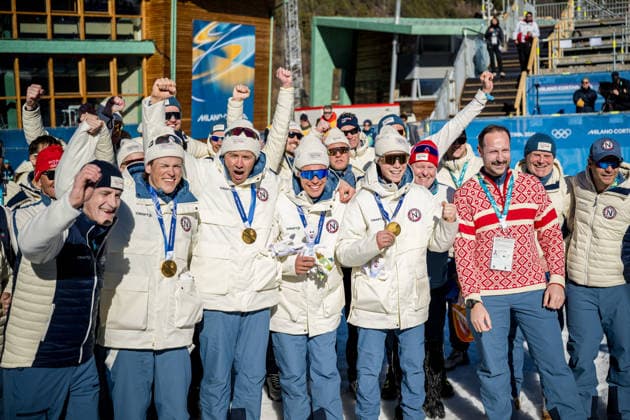 260215 Emil Iversen, Martin Lowstrom Nyenget, Einar Hedegart and Johannes Hosflot Klaebo of Norway celebrate with Jonas Gahr Store, Prime Minister of Norway and Crown Prince Haakon of Norway after he men s 4 x 7.5km relay cross-country skiing race during day 9 of the 2026 Winter Olympics on February 15, 2026 in Val di Fiemme. Photo: Maxim Thore BILDBYRAN kod MT MT0983 skidor cross-country skiing langrenn Olympic Games, Olympische Spiele, Olympia, OS olympics winter olympics os ol olympiska spel vinter-os olympiske leker milano cortina 2026 milan cortina 2026 milano cortina 2026 olympic games milano cortina 2026 winter olympic games milano cortina-os milano cortina-ol vinter-ol 9 bbeng herr stafett norge jubel statsminister kronprins gull guld gold ol-gull os-guld *** 260215 Emil Iversen, Martin Lowstrom Nyenget, Einar Hedegart and Johannes Hosflot Klaebo of Norway celebrate with Jonas Gahr Store, Prime Minister of Norway and Crown Prince Haakon of Norway after he mens 4 x 7 5km relay cross country skiing race during day 9 of the 2026 Winter Olympics on February 15, 2026 in Val di Fiemme Photo Maxim Thore BILDBYRAN kod MT MT0983 skidor cross country skiing langrenn olympic games olympics winter olympics os ol olympiska spel vinter os olympiske leker milano cortina 2026 milan cortina 2026 milano cortina 2026 olympic games milano cortina 2026 winter olympic games milano cortina os milano cortina ol vinter ol 9 bbeng herr stafett norge jubel statsminister kronprins gull guld gold ol gull os guld  Copyright: MAXIMxTHORE BB260215MT096
