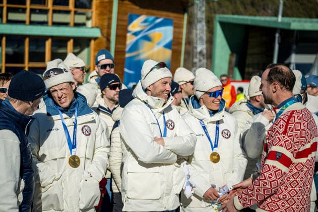 260215 Emil Iversen, Martin Lowstrom Nyenget, Einar Hedegart and Johannes Hosflot Klaebo of Norway celebrate with Jonas Gahr Store, Prime Minister of Norway and Crown Prince Haakon of Norway after he men s 4 x 7.5km relay cross-country skiing race during day 9 of the 2026 Winter Olympics on February 15, 2026 in Val di Fiemme. Photo: Maxim Thore BILDBYRAN kod MT MT0983 skidor cross-country skiing langrenn Olympic Games, Olympische Spiele, Olympia, OS olympics winter olympics os ol olympiska spel vinter-os olympiske leker milano cortina 2026 milan cortina 2026 milano cortina 2026 olympic games milano cortina 2026 winter olympic games milano cortina-os milano cortina-ol vinter-ol 9 bbeng herr stafett norge jubel statsminister kronprins gull guld gold ol-gull os-guld *** 260215 Emil Iversen, Martin Lowstrom Nyenget, Einar Hedegart and Johannes Hosflot Klaebo of Norway celebrate with Jonas Gahr Store, Prime Minister of Norway and Crown Prince Haakon of Norway after he mens 4 x 7 5km relay cross country skiing race during day 9 of the 2026 Winter Olympics on February 15, 2026 in Val di Fiemme Photo Maxim Thore BILDBYRAN kod MT MT0983 skidor cross country skiing langrenn olympic games olympics winter olympics os ol olympiska spel vinter os olympiske leker milano cortina 2026 milan cortina 2026 milano cortina 2026 olympic games milano cortina 2026 winter olympic games milano cortina os milano cortina ol vinter ol 9 bbeng herr stafett norge jubel statsminister kronprins gull guld gold ol gull os guld  Copyright: MAXIMxTHORE BB260215MT098
