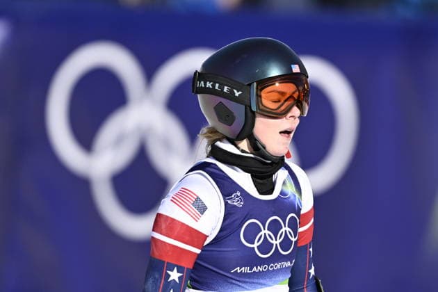 CORTINA, ITALY 20260215 Mikaela Shiffrin, USA, in the finish area after the second run of the women s giant slalom in Cortina during the Winter Olympics in Milan Cortina, Italy. *** The image is included in the SPORTS PACKAGE. For others PAID IMAGE *** CORTINA ITALY x10050x *** CORTINA, ITALY 20260215 Mikaela Shiffrin, USA, in the finish area after the second run of the women s giant slalom in Cortina during the Winter Olympics in Milan Cortina, Italy The image is included in the SPORTS PACKAGE For others PAID IMAGE CORTINA ITALY x10050x  Copyright: xPontusxLundahl TTx 2026 OLYMPICS ALPINE GIAN SLALOM WOMEN