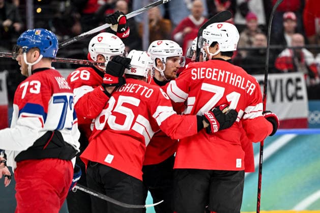 15 02 2026, Milano, Santa Giulia Ice hockey, Eishockey Arena, Winter Olympics: Switzerland - Czechia (Ice Hockey), Pius Suter of Switzerland celebrate his goal Milano Santa Giulia Ice Hockey Arena Lombardy Italy *** 15 02 2026, Milano, Santa Giulia Ice Hockey Arena, Winter Olympics Switzerland Czechia Ice Hockey , Pius Suter of Switzerland celebrate his goal Milano Santa Giulia Ice Hockey Arena Lombardy Italy Copyright: xJustPictures.ch AndreaxBrancax jp-en-AnBr-AB-AAB_365215022026