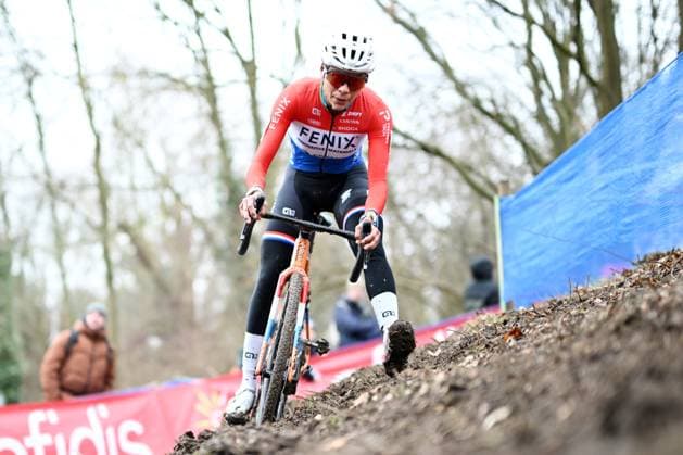 Dutch Ceylin Del Carmen Alvarado pictured in action during the women elite race of the Brussels Universities cyclocross cycling event, stage 8 8 in the X20 Badkamers Trofee competition, Sunday 15 February 2026 in Brussels, Belgium. MAARTENxSTRAETEMANS  x163595043x