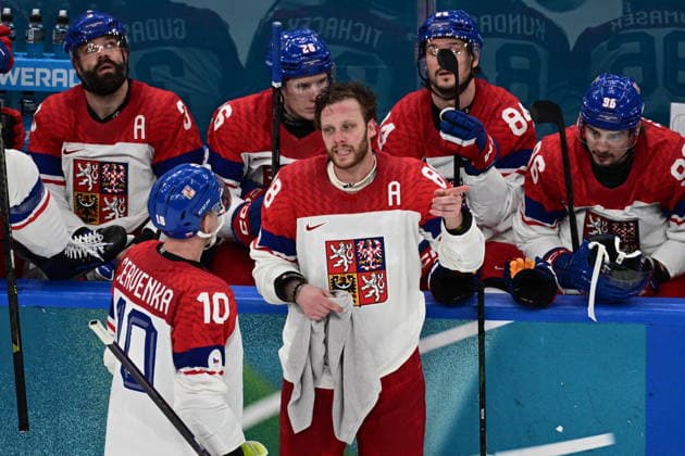 XXV Winter Olympic Games, Olympische Spiele, Olympia, OS in Milan, Italy, on February 15, 2026. Men s Ice hockey, Eishockey Group A, Switzerland vs Czech Republic. From left: Roman Cervenka (CZE) and David Pastrnak (CZE). (CTKxPhoto MichalxKamaryt) CTKPhotoP2026021504200  CTKPhotoP2026021504200