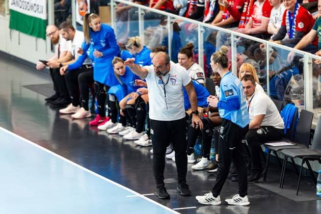 15.02.2026, GER, Handball, Frauen, Saison 2025 2026, EHF European League , Gruppenphase, Thueringer HC - Motherson Mosonmagyarovari KC Dragan Adzic (Motherson Mosonmagyarovari KC) 99947 Bad Langensalza Salza Halle Sporthalle Mehrz Thüringen Deutschland