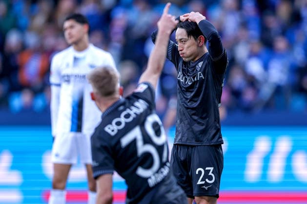 15.02.2026, Fußball, VfL Bochum - SC Paderborn 07, 2. Fußball Bundesliga, 22. Spieltag, Vonovia Ruhrstadion, Saison 2025 2026: Leandro Morgalla (VfL Bochum 39) und Koji Miyoshi (VfL Bochum 23) enttäuscht Enttäuschung auf dem Spielfeld DFB regulations prohibit any use of photographs as image sequences and or quasi-video. Nordrhein-Westfalen Deutschland