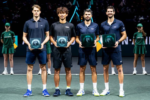 2026-02-15 ABN AMRO Open - Day Seven ROTTERDAM, NETHERLANDS - FEBRUARY 15: Hendrik Jebens, Ray Ho, Simone Bolelli, Andrea Vavassori posing with their trophies during Day Seven of the ABN AMRO Open at Rotterdam Ahoy on February 15, 2026 in Rotterdam, Netherlands. (Photo by Gabriel Calvino Alonso BSR Agency) Rotterdam Netherlands Content not available for redistribution in The Netherlands directly or indirectly through any third parties. Copyright: xBSRxAgencyx