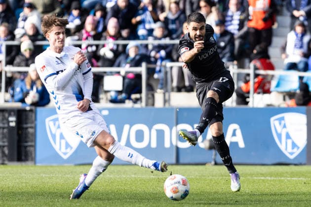 2. Fußball Bundesliga: VfL Bochum - SC Paderborn; 15.02.2026 Gerrit Holtmann (VfL Bochum, 17) 2. Fußball Bundesliga: VfL Bochum - SC Paderborn; Vonovia-Ruhrstadion, Bochum; 15.02.2026 DFL regulations prohibit any use of photographs as image sequences and or quasi video.