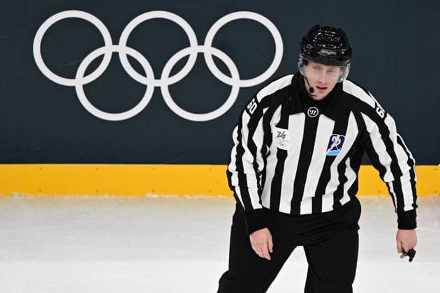 XXV Winter Olympic Games, Olympische Spiele, Olympia, OS in Milan, Italy, on February 15, 2026. Men s Ice hockey, Eishockey Group A, Switzerland vs Czech Republic. Czech linesman Libor Suchanek. (CTKxPhoto MichalxKamaryt) CTKPhotoP2026021504717  CTKPhotoP2026021504717