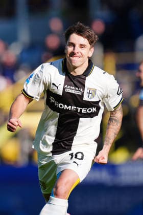 Parma s Adrian Bernabe celebrates after scoring the 1-0 goal for his team during the Serie A soccer match between Parma and Verona at Ennio Tardini Stadium in Parma, North Italy, Sunday, February 15, 2026. Soccer  Copyright: xMassimoxPaolone LaPressex