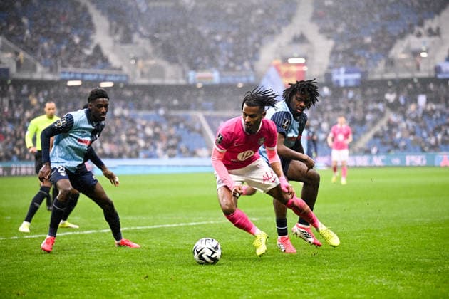Le Havre Athletic Club v Toulouse FC - Ligue 1 McDonald s 2025 2026 29 Stephan ZAGADOU (hac) - 10 Yann GBOHO (tfc) during the Ligue 1 McDonald s match between Le Havre and Toulouse at Stade OcÃ ane on February 15, 2026 in Le Havre, France. Le Havre France  Copyright: xFEPx 776348283