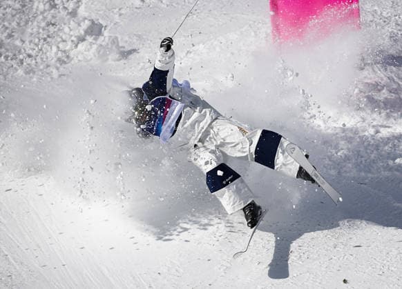 (260215) -- LIVIGNO, Feb. 15, 2026 -- Horishima Ikuma of Japan competes during the freestyle skiing men s dual moguls 1 8 finals at the Milan-Cortina 2026 Olympic Winter games, Winterspiele,Spiele, Summer games in Livigno, Italy, Feb. 15, 2026. ) (MICO2026)ITALY-LIVIGNO-OLYMPIC WINTER GAMES-FREESTYLE SKIING-MEN S DUAL MOGULS WuxHuiwo 