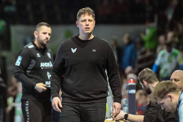 15.02.2026, xlakx, Handball Daikin HBL, Fuechse Berlin - TVB Stuttgart v.l. Nicolej Krickau (Fuechse Berlin Trainer) Berlin
