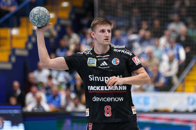 15.02.2026, xKWIx, Handball, DAIKIN HBL, TBV Lemgo Lippe - HC Erlangen, PHOENIX CONTACT arena: Sander Overjordet (HC Erlangen 8) Photo: xKamilxWilkowskixPressefotoKochx NRW Deutschland