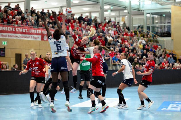 Johanna Reichert (Thueringer HC, 29), Nathalie Hendrikse (Thueringer HC, 06), Luca Farago (Thueringer HC, 19), Natsuki Aizawa (Thueringer HC, 23). Lotta Heider (Thueringer HC, 07), Jana Scheib (Thueringer HC, 20), Gabriella Toeth (Motherson Mosonmagyarovari KC, 96), Mari Plamenova Tomova (Motherson Mosonmagyarovari KC, 44) GER, Thueringer HC gegen Motherson Mosonmagyarovari KC , Handball, EHF European League Women, Gruppen Phase , Saison 2025 2026, 15.02.2026 GER, Thueringer HC gegen Motherson Mosonmagyarovari KC , Handball, EHF European League Women, Gruppen Phase , Saison 2025 2026, 15.02.2026 Bad Langensalza Copyright: xEibner-Pressefoto MartinxHerbstx EP_MHT