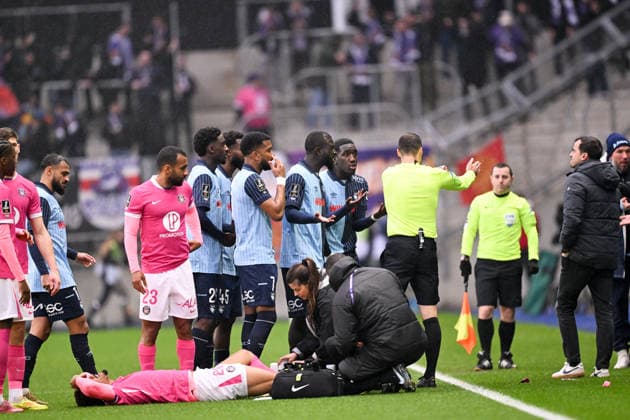 Le Havre Athletic Club v Toulouse FC - Ligue 1 McDonald s 2025 2026 93 Arouna SANGANTE (hac) - 14 Rassoul NDIAYE (hac) during the Ligue 1 McDonald s match between Le Havre and Toulouse at Stade OcÃ ane on February 15, 2026 in Le Havre, France. Le Havre France  Copyright: xFEPx 776348283