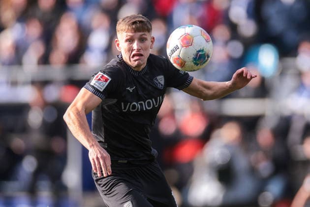 15.02.2026, Fussball, Saison 2025 2026, 2. Bundesliga, 22. Spieltag, VfL Bochum 1848 - SC Paderborn 07, Callum Marshall (VfL Bochum 1848), Bochum Vonovia Ruhrstadion NRW Deutschland xRHR-FOTO DEx
